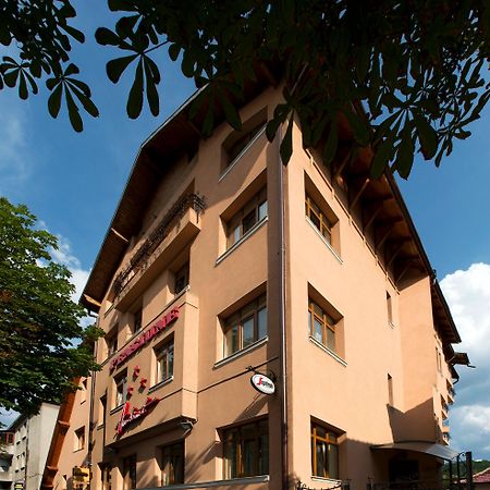 Pensiunea Ambient Braşov Esterno foto